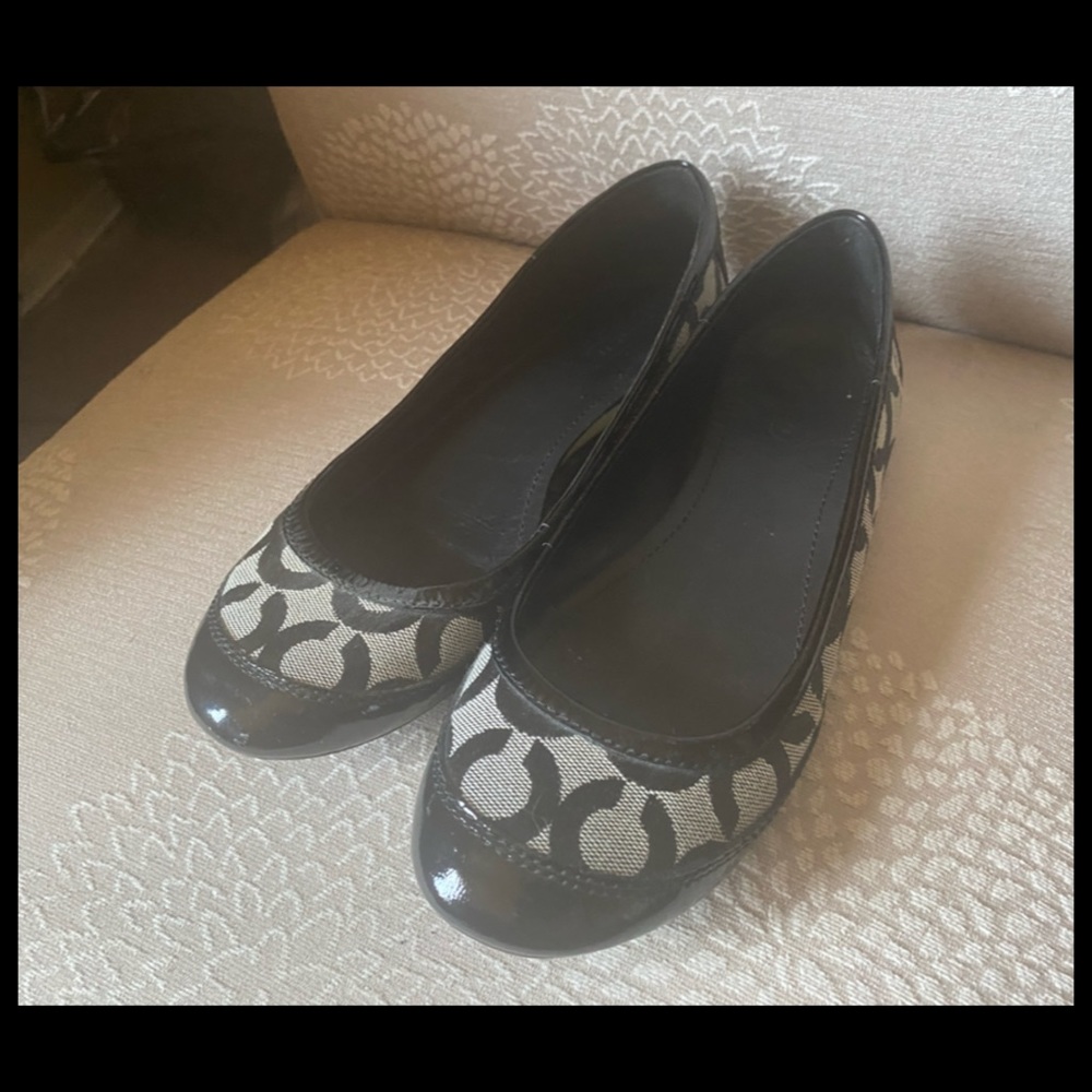 ✨COACH✨Authentic Signature Flats - Picture 4 of 8